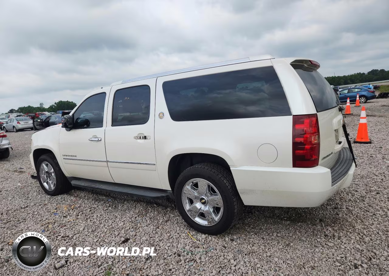 2010 Chevrolet Suburban K1500 Ltz VIN:1GNUKKE37AR281180 - 2