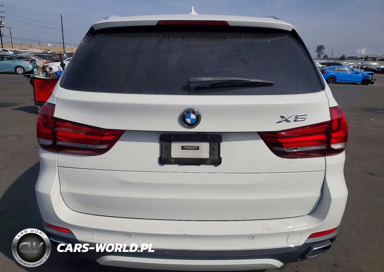2018 BMW X5 VIN:5UXKR2C51J0X07724 - 6