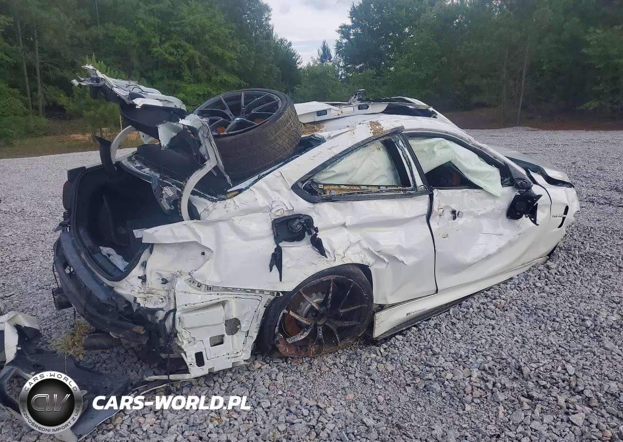 2018 BMW M4 VIN:WBS4Y9C51JAC86700 - 3