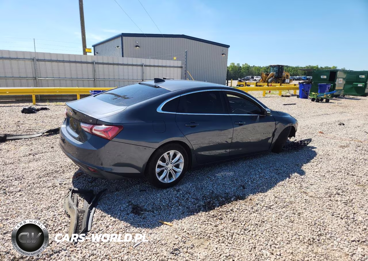 2019 Chevrolet Malibu Lt VIN:1G1ZD5ST7KF105627 - 3