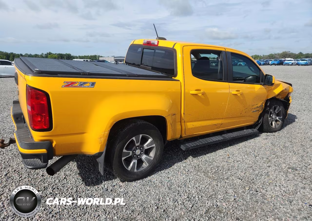 2018 Chevrolet Colorado Z71 VIN:1GCPTDE13J1235776 - 3
