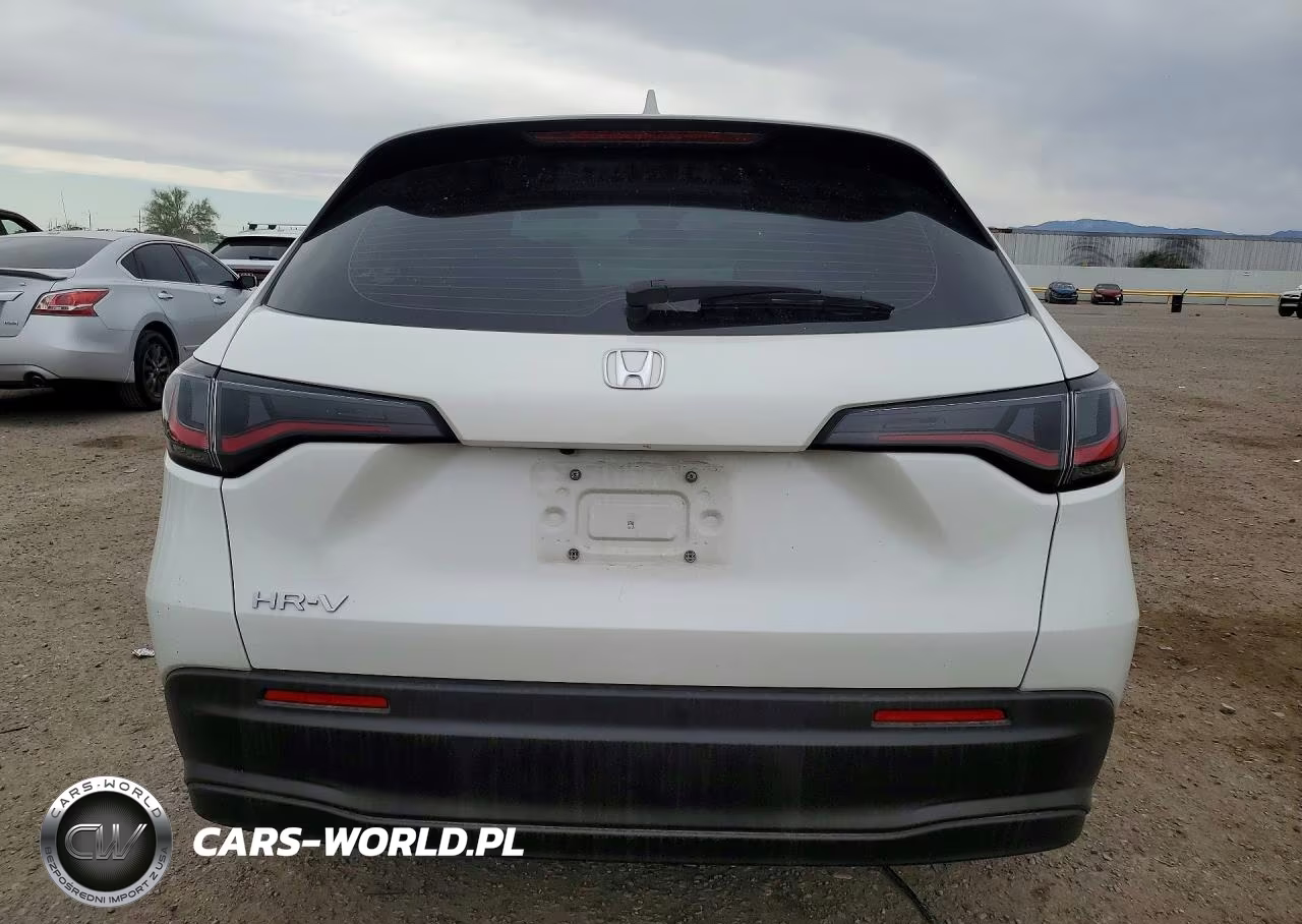 2023 Honda Hr-V Lx VIN:3CZRZ1H32PM713629 - 6
