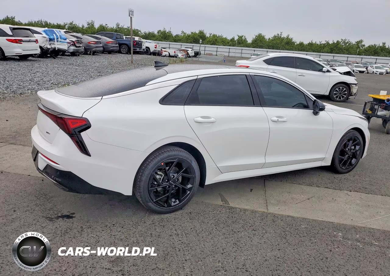 2026 Kia K5 Gt Line VIN:KNAG64J71T5461230 - 3