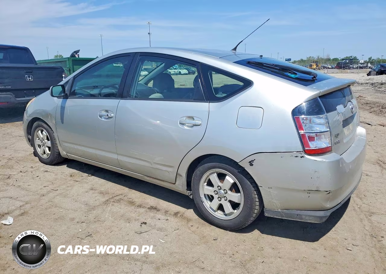2005 Toyota Prius Base VIN:JTDKB20U253037557 - 2