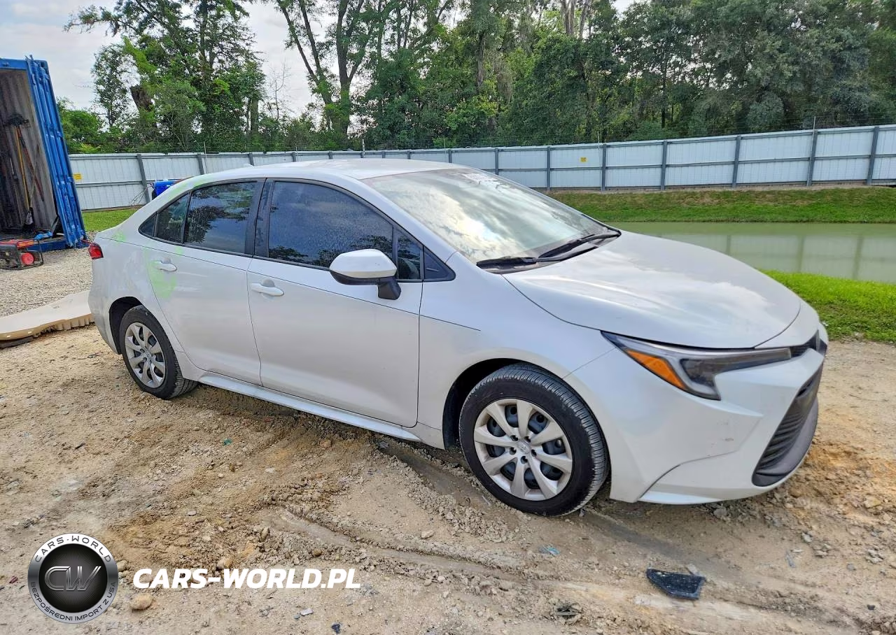 2025 Toyota Corolla Hybrid Le VIN:JTDBCMFE7S3101936 - 4