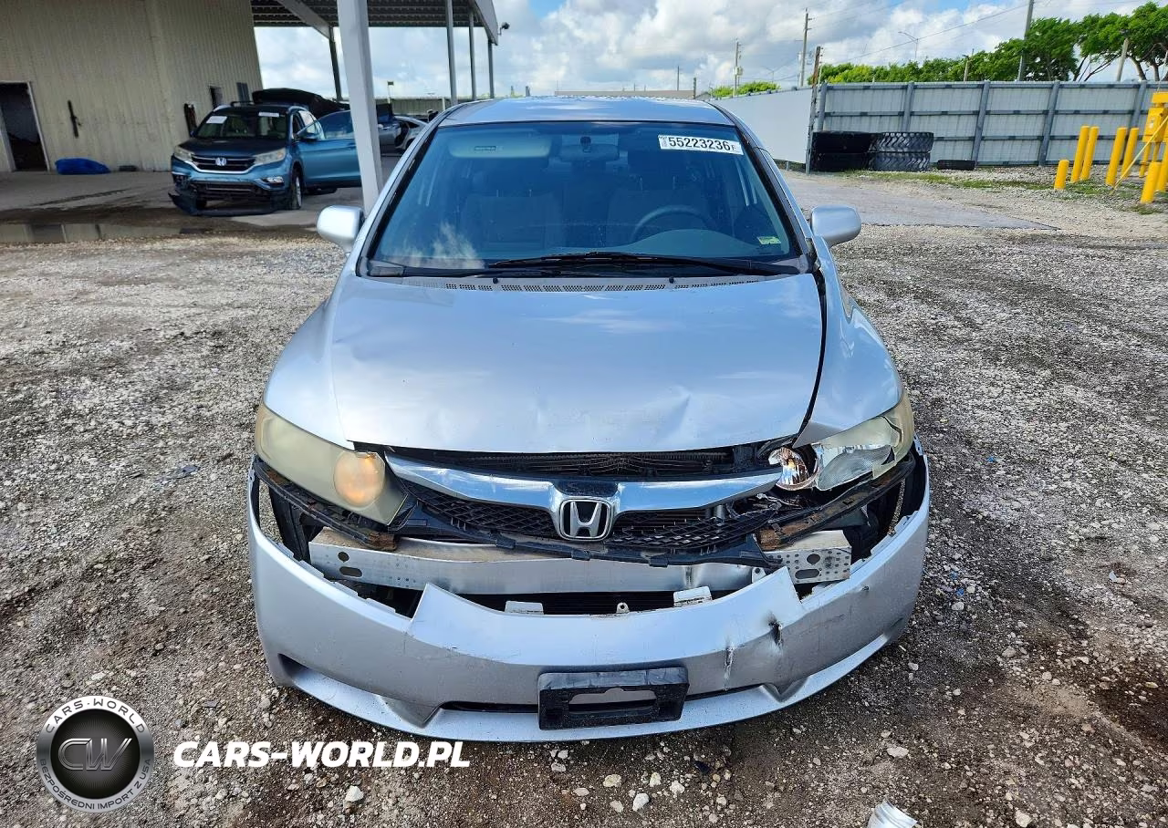 2009 Honda Civic Lx VIN:19XFA16519E044724 - 5