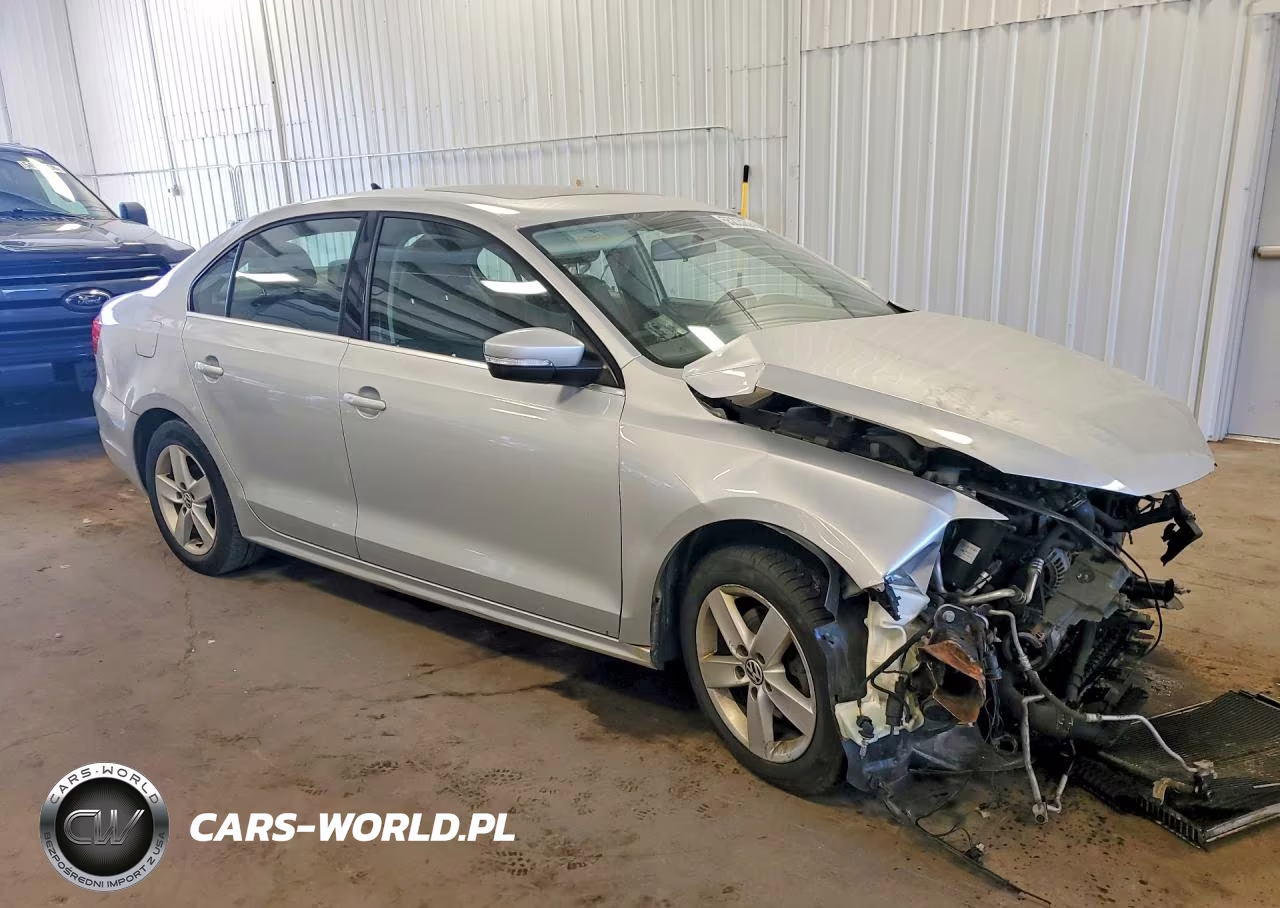 2012 Volkswagen Jetta Tdi VIN:3VWLL7AJ8CM086807 - 4