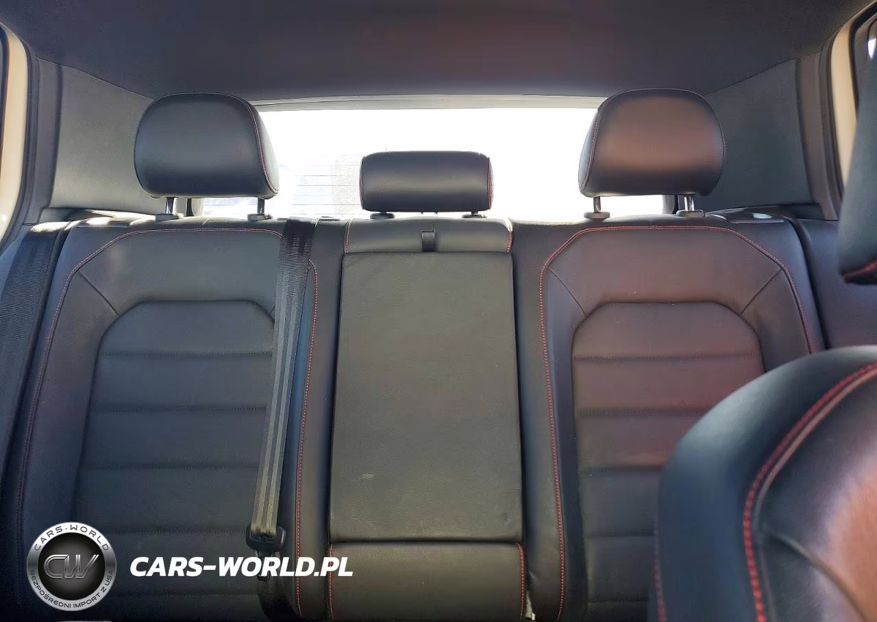 2018 Volkswagen Gti S VIN:3VW447AU2JM275848 - 10