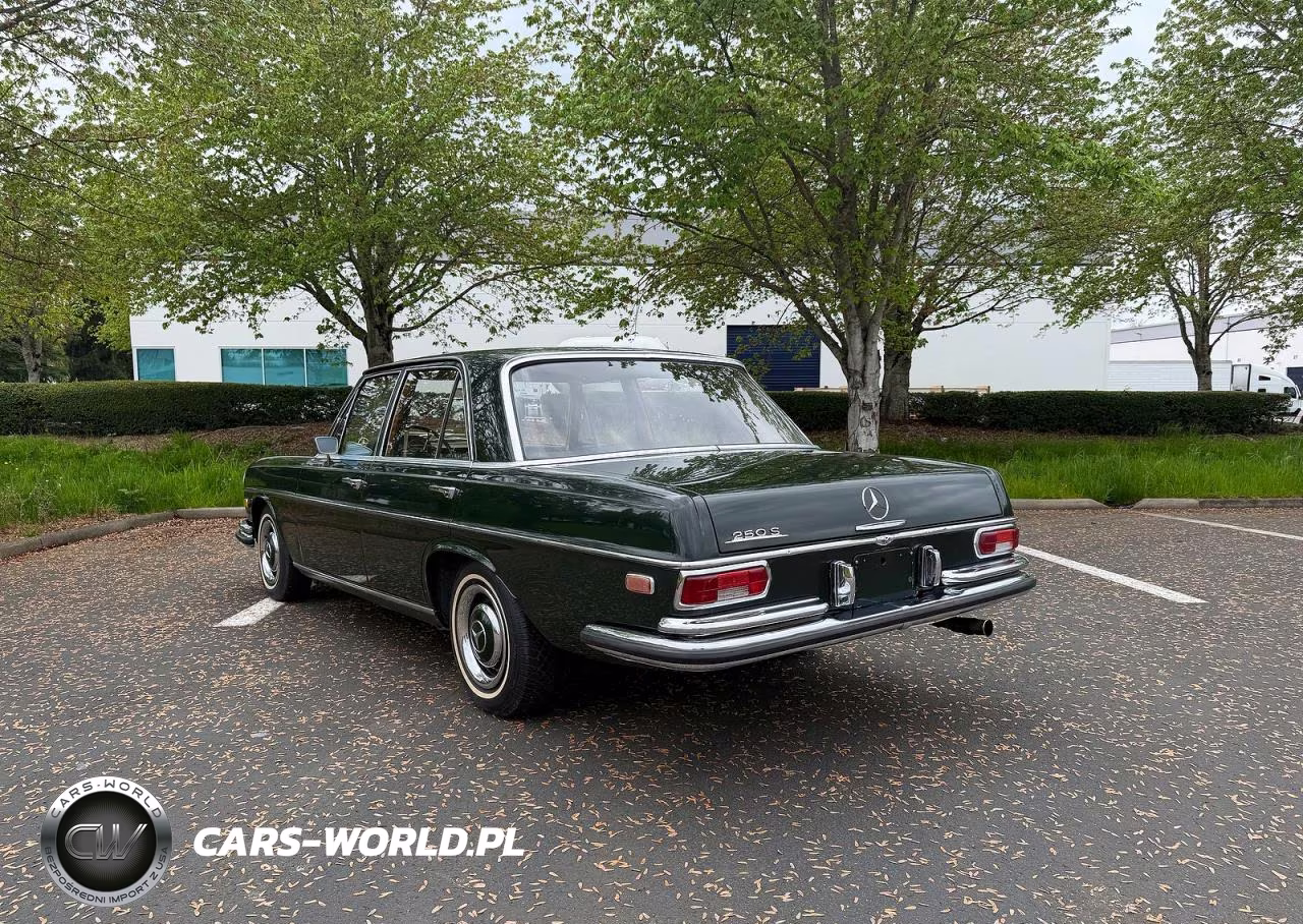 1968 Mercedes-Benz 250S VIN:10801212059929 - 3