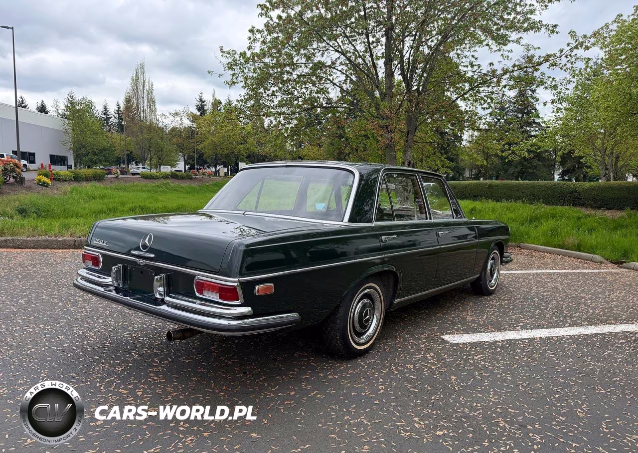 1968 Mercedes-Benz 250S VIN:10801212059929 - 4
