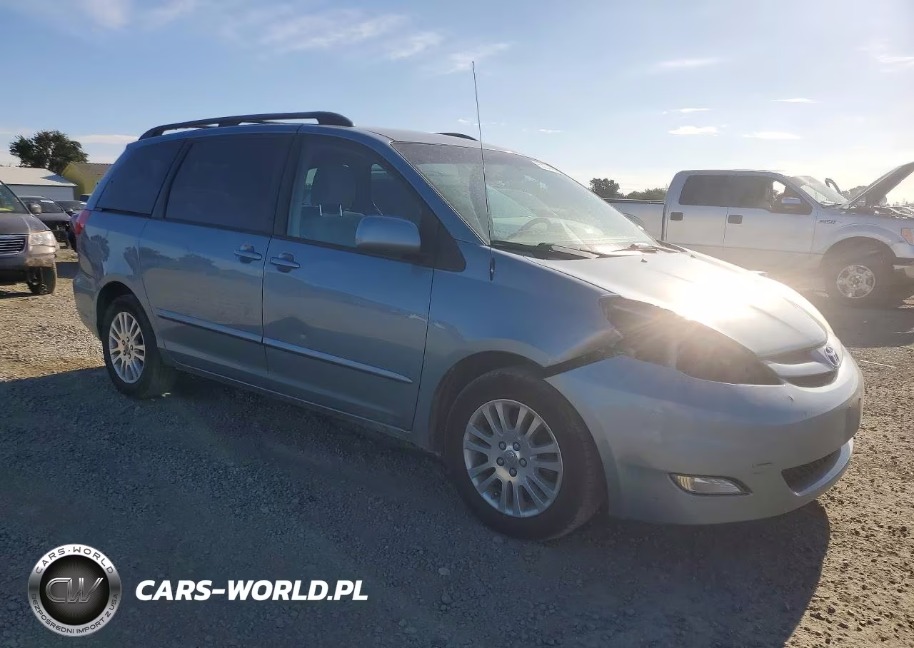 2010 Toyota Sienna Xle VIN:5TDYK4CC9AS331619 - 4