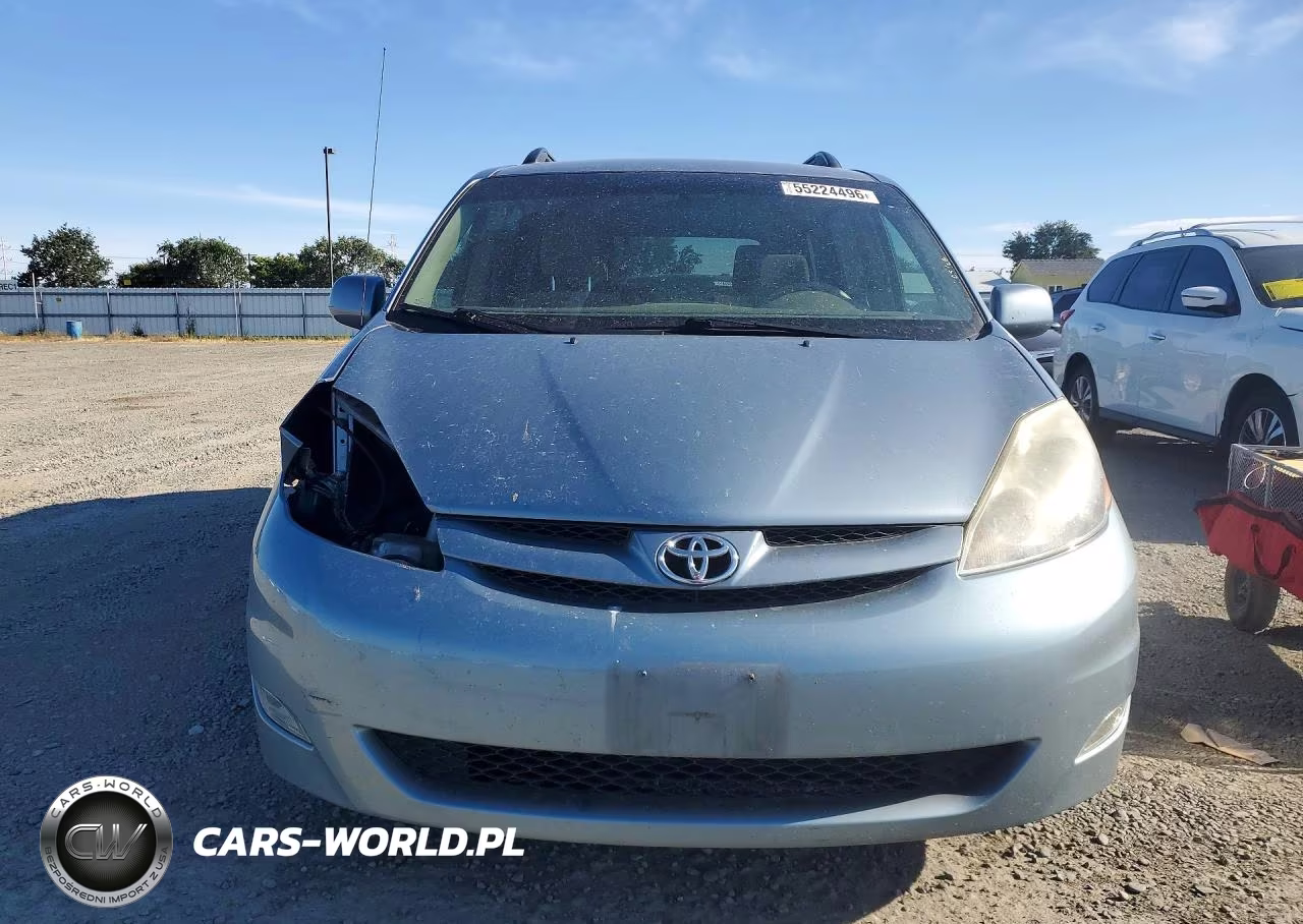 2010 Toyota Sienna Xle VIN:5TDYK4CC9AS331619 - 5