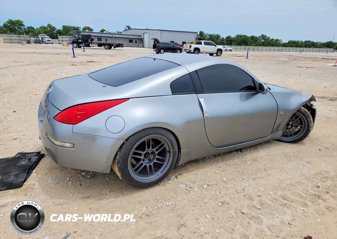 2006 Nissan 350Z Coupe VIN:JN1AZ34D46M304218 - 3