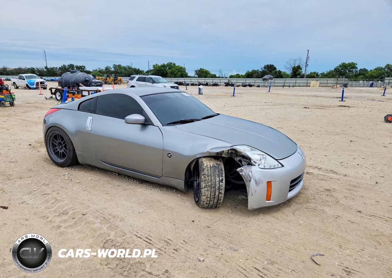 2006 Nissan 350Z Coupe VIN:JN1AZ34D46M304218 - 4