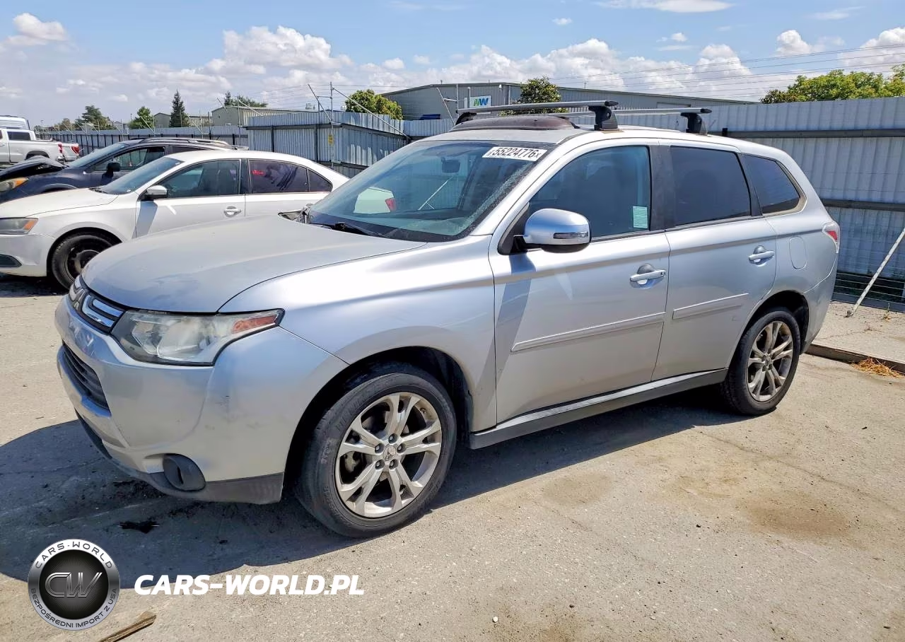 2014 Mitsubishi Outlander – zdjęcie 1 z 12