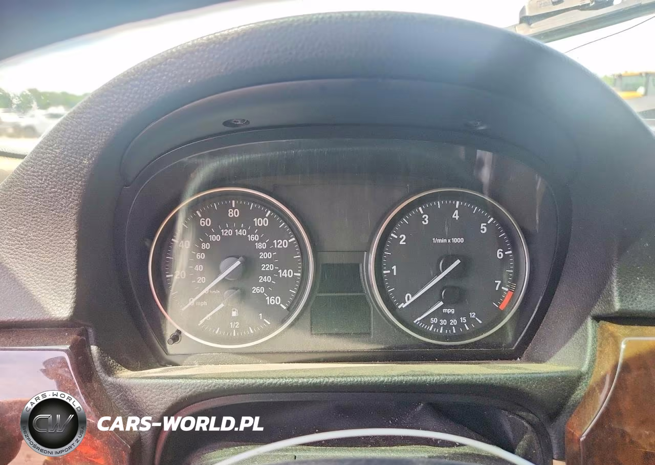 2008 BMW 3 Series VIN:WBAVA33548KX89455 - 9