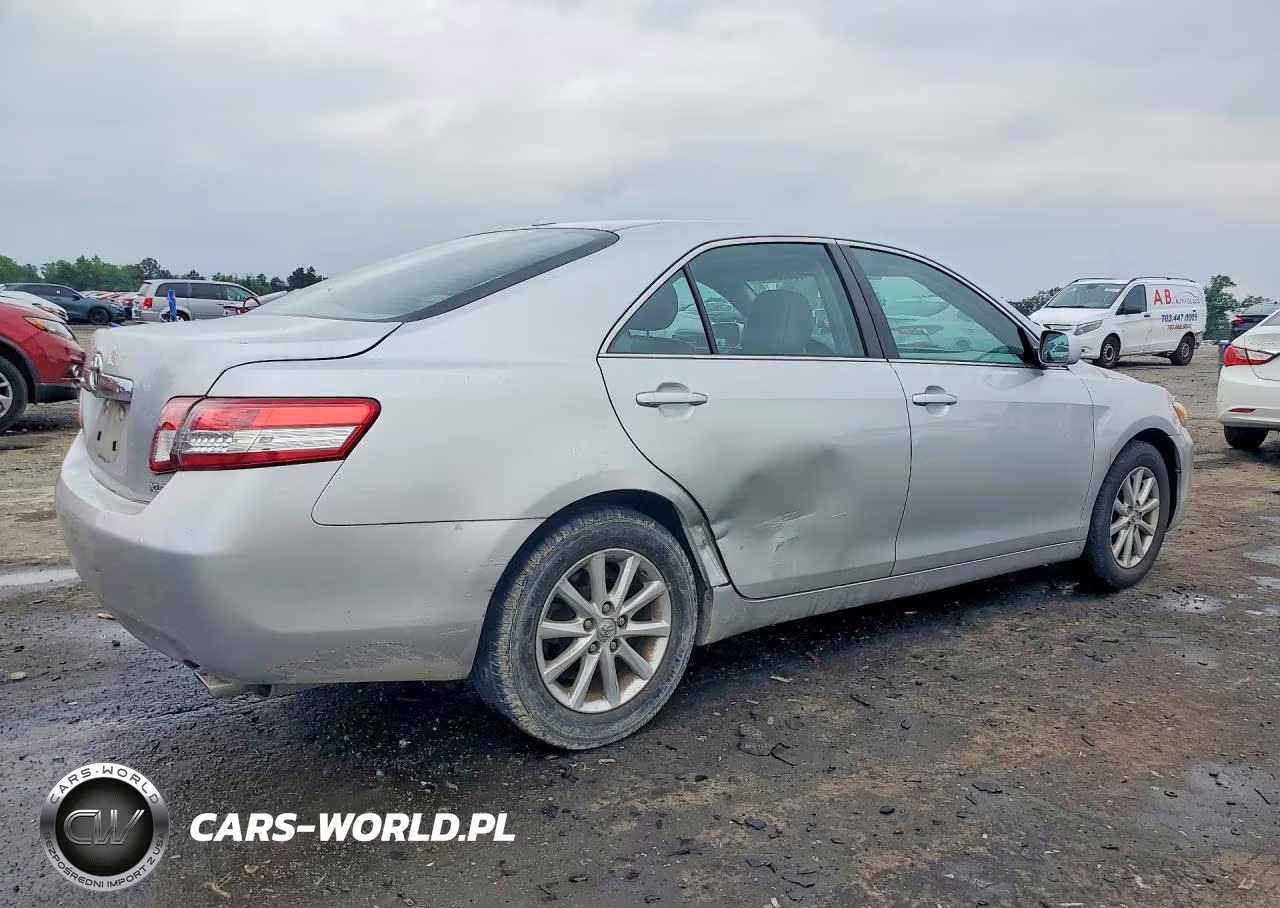 2011 Toyota Camry Xle VIN:4T1BF3EK8BU156877 - 3