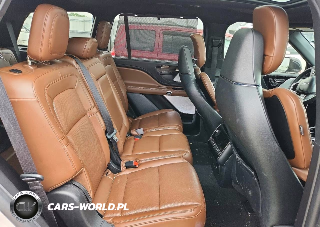 2022 Lincoln Aviator Reserve VIN:5LM5J7XC5NGL17467 - 11
