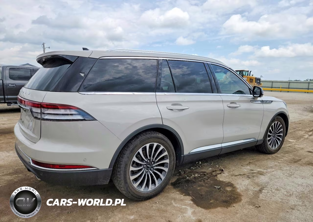 2022 Lincoln Aviator Reserve VIN:5LM5J7XC5NGL17467 - 3