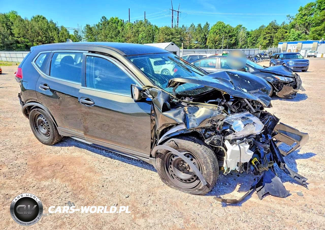 2017 Nissan Rogue S VIN:JN8AT2MV1HW015763 - 4