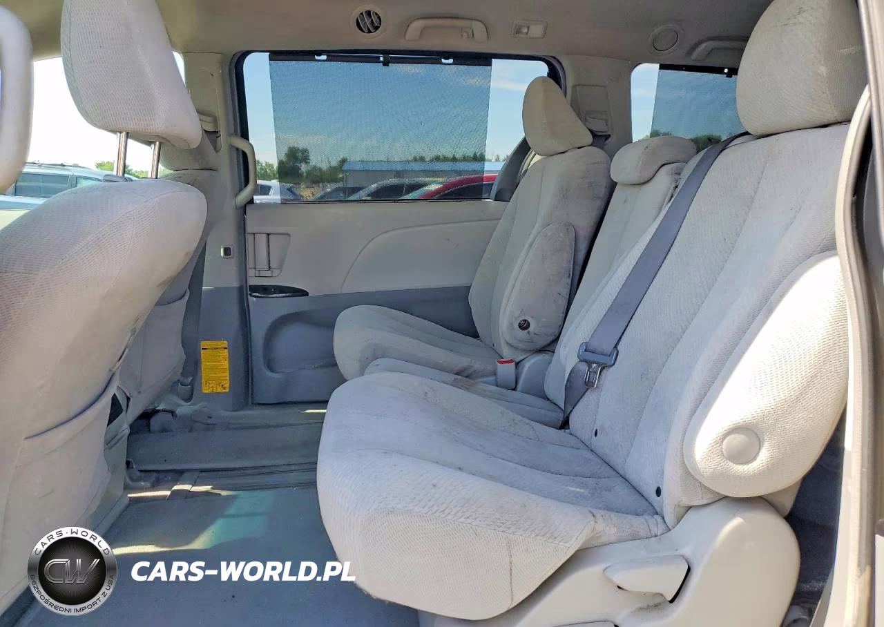 2011 Toyota Sienna Le VIN:5TDKK3DC4BS046889 - 11