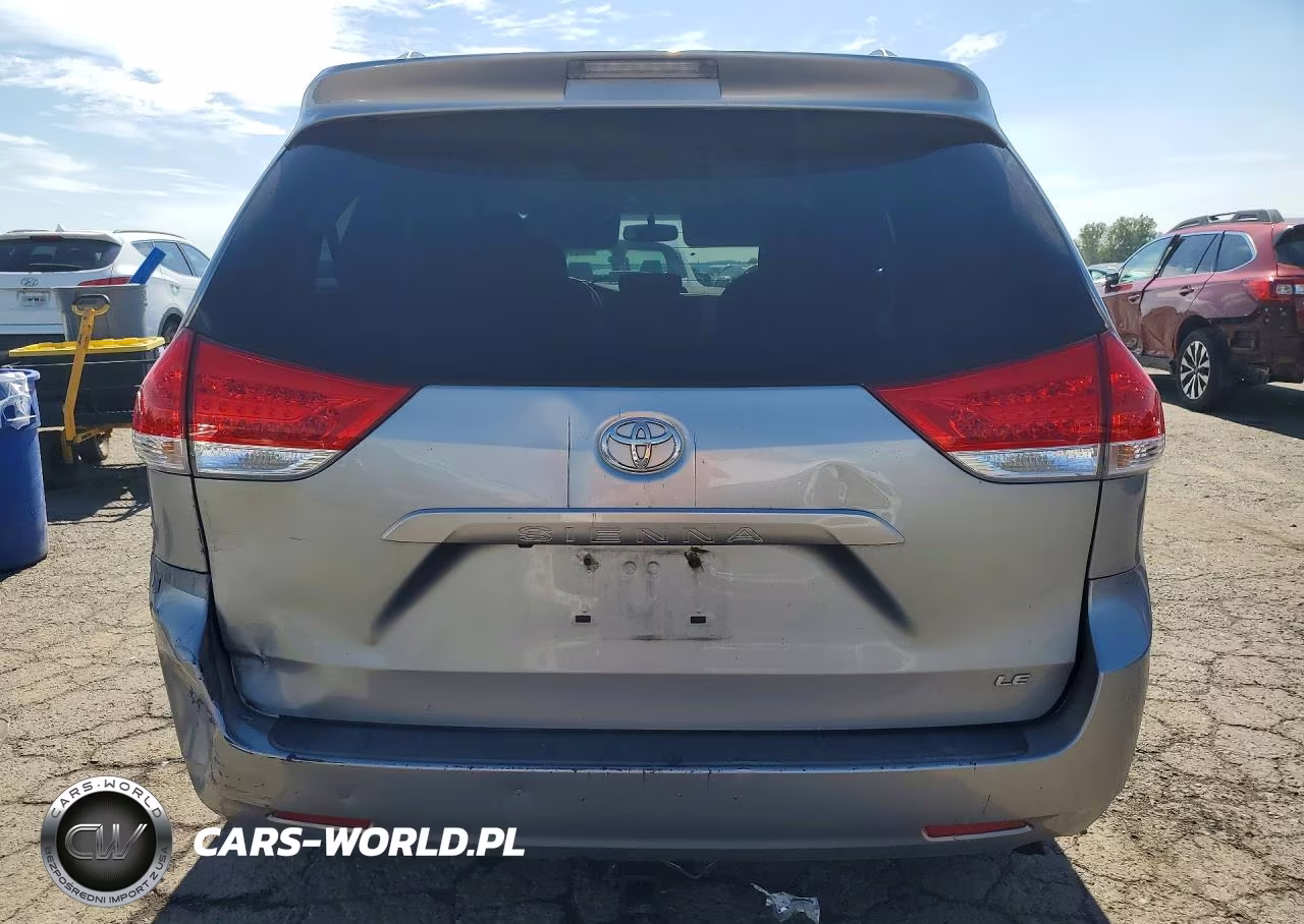 2011 Toyota Sienna Le VIN:5TDKK3DC4BS046889 - 6