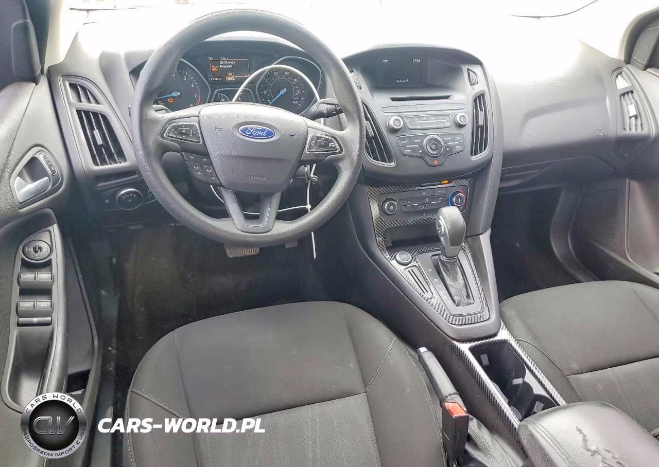 2017 Ford Focus Se VIN:1FADP3F28HL256247 - 8