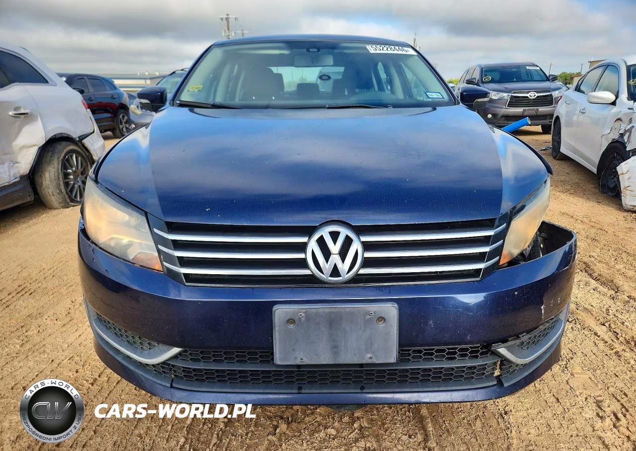 2013 Volkswagen Passat S VIN:1VWAP7A30DC037472 - 5