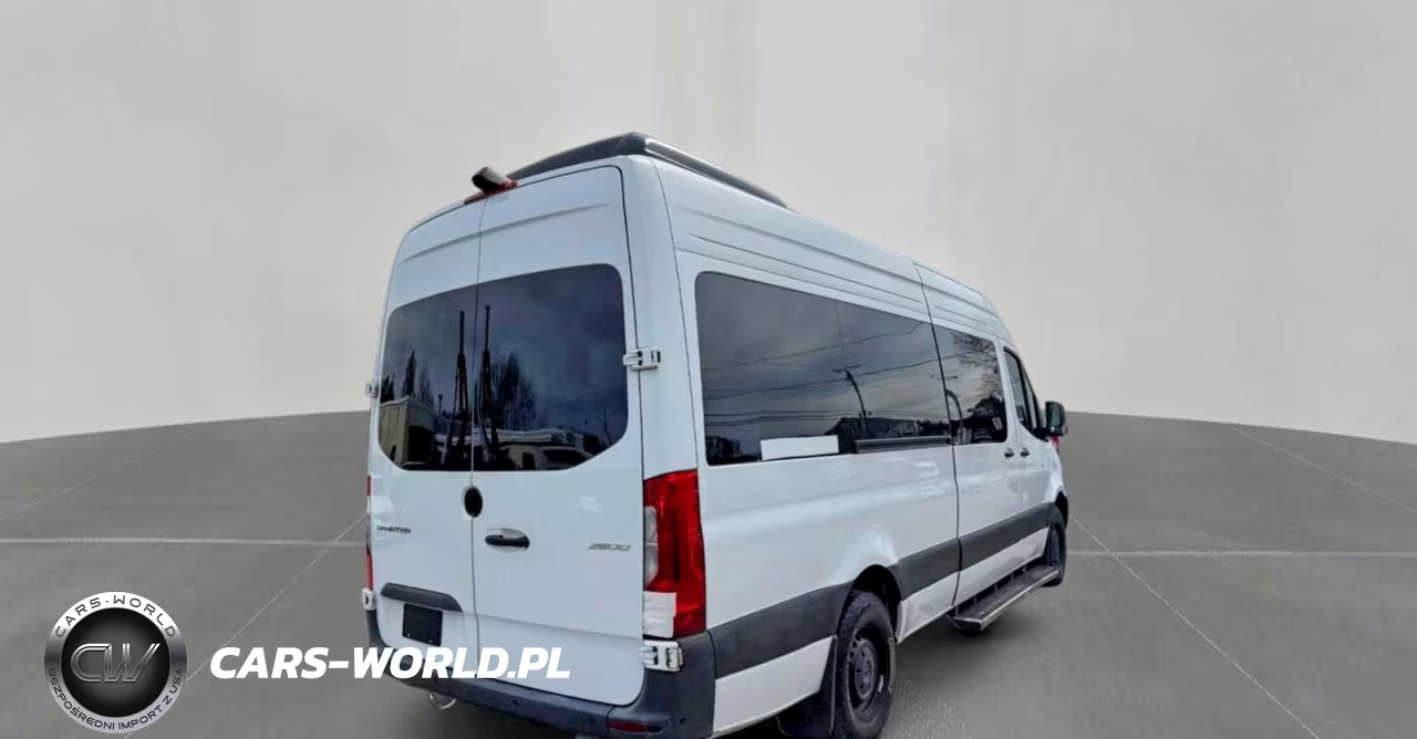 2024 Mercedes-Benz Sprinter 2500 VIN:W1Z4NGHY8RT191482 - 4