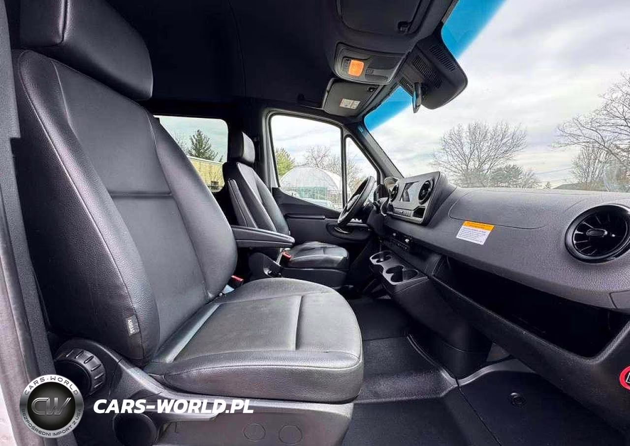 2024 Mercedes-Benz Sprinter 2500 VIN:W1Z4NGHY8RT191482 - 5
