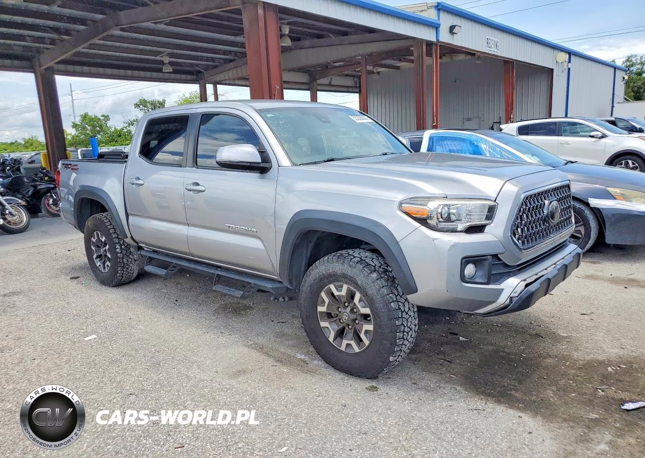 2018 Toyota Tacoma Trd Off-Road VIN:5TFAZ5CN3JX069997 - 4