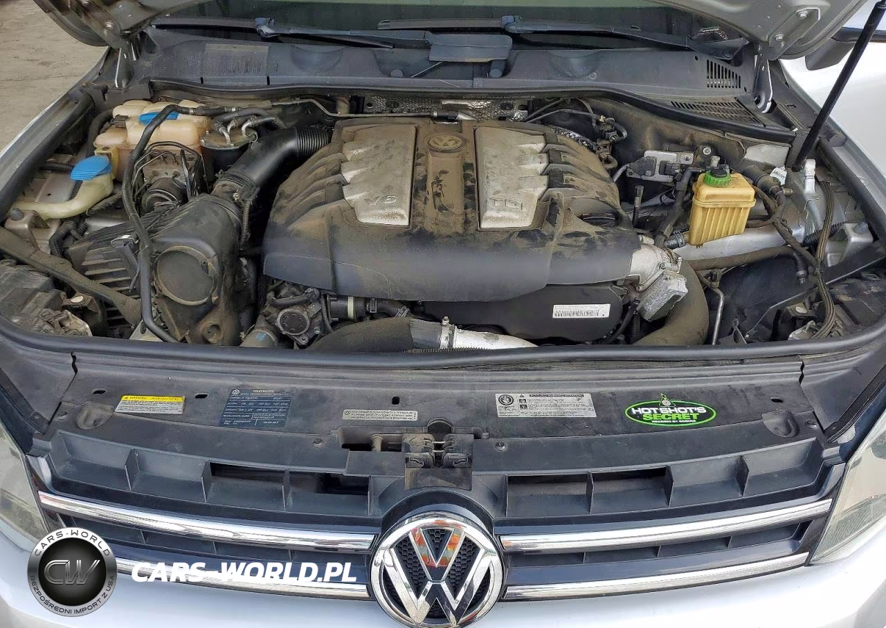 2012 Volkswagen Touareg V6 Tdi VIN:WVGFK9BP6CD005330 - 11
