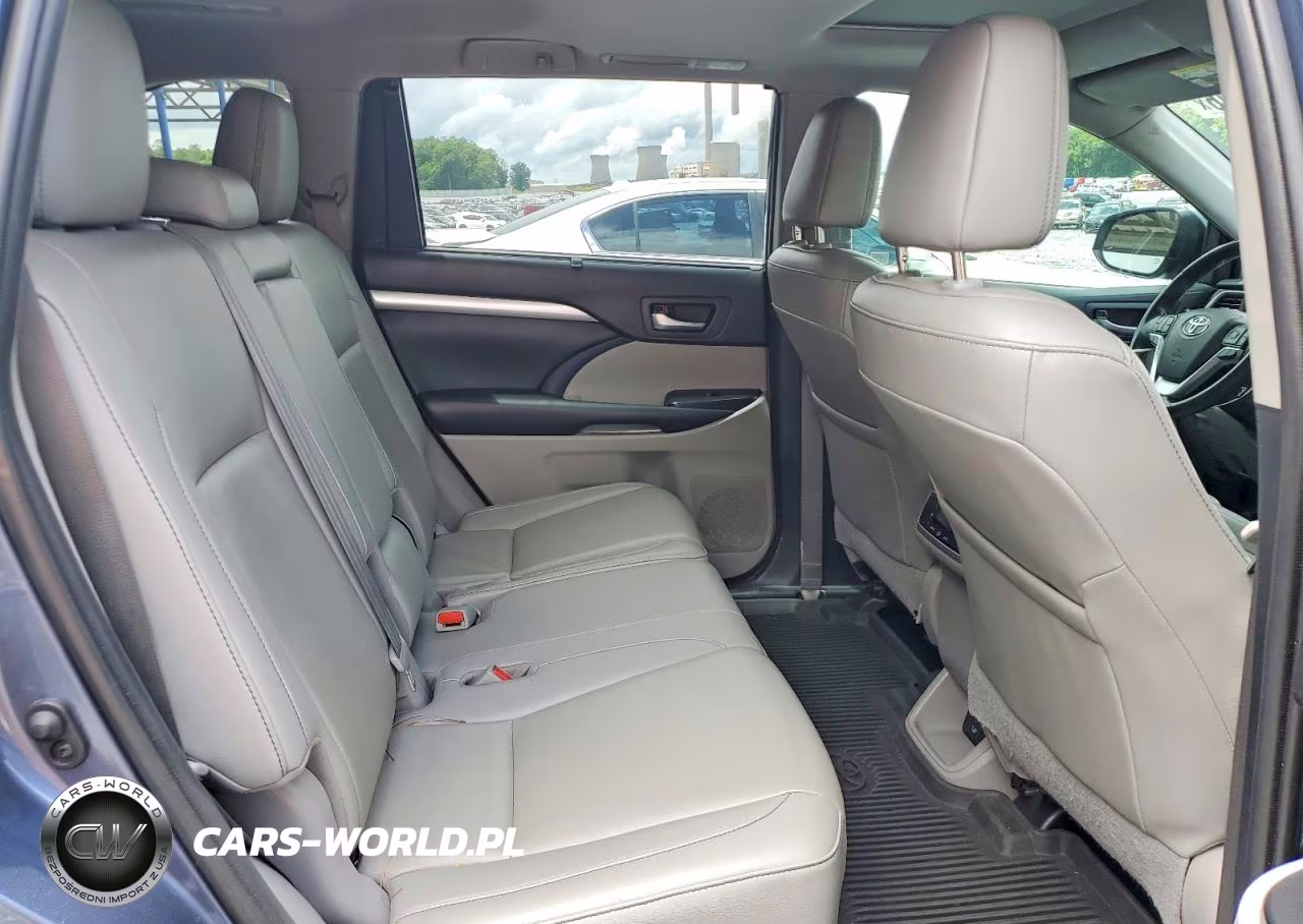 2019 Toyota Highlander Xle VIN:5TDKZRFH9KS326864 - 10