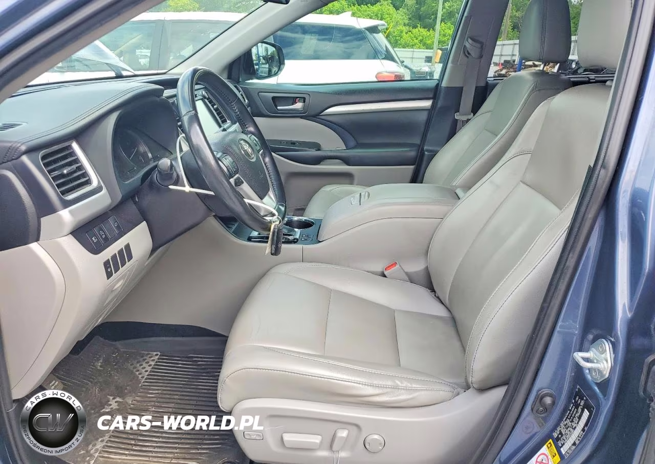 2019 Toyota Highlander Xle VIN:5TDKZRFH9KS326864 - 7