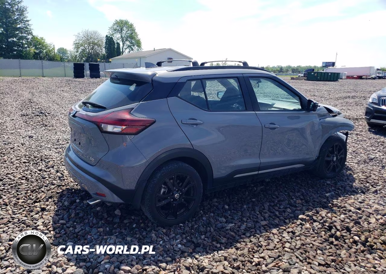 2021 Nissan Kicks Sr VIN:3N1CP5DV5ML560393 - 3