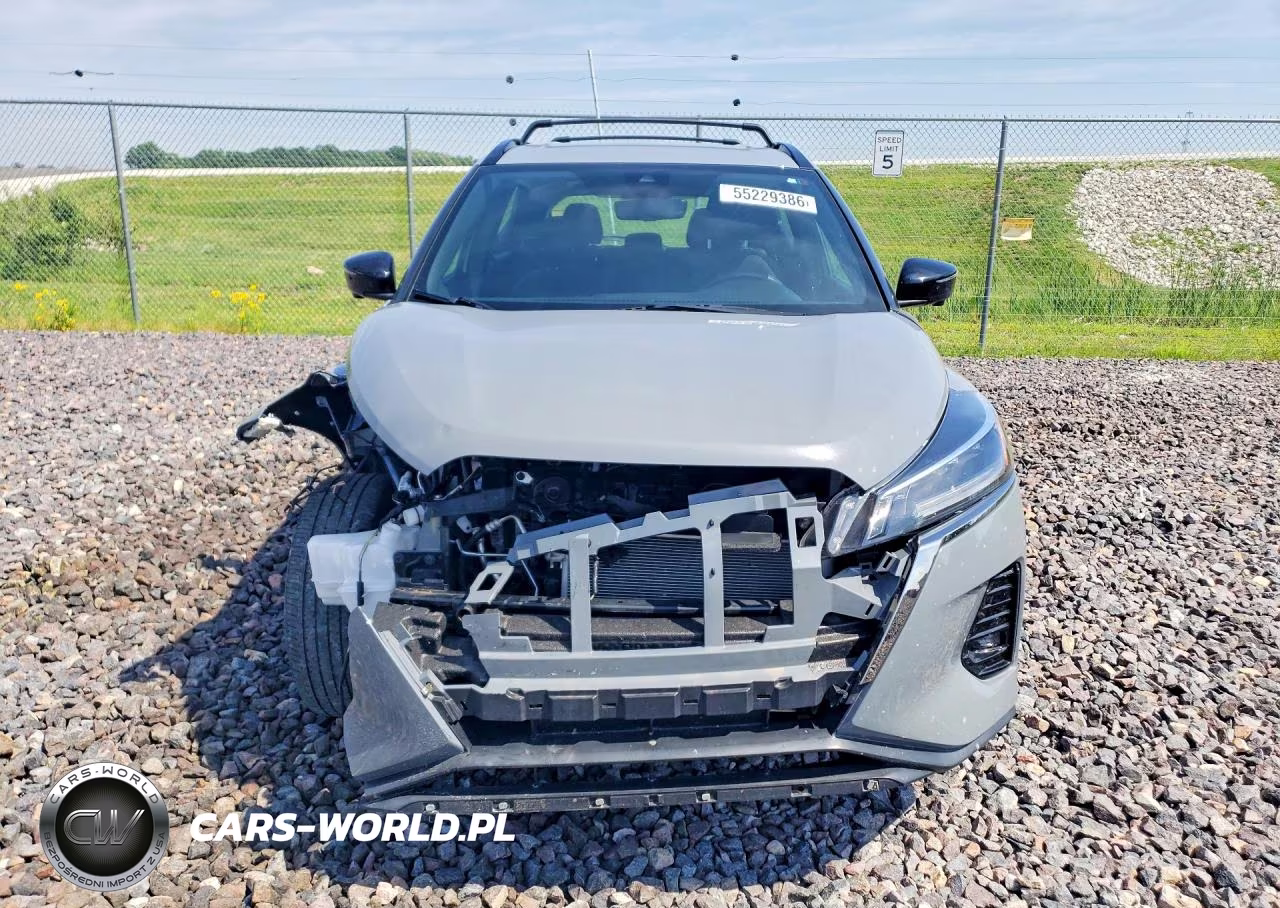 2021 Nissan Kicks Sr VIN:3N1CP5DV5ML560393 - 5