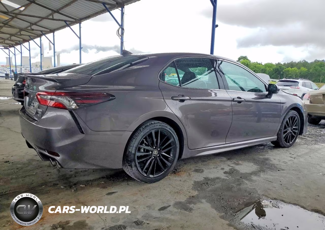 2024 Toyota Camry Xse VIN:4T1K61AKXRU859160 - 3