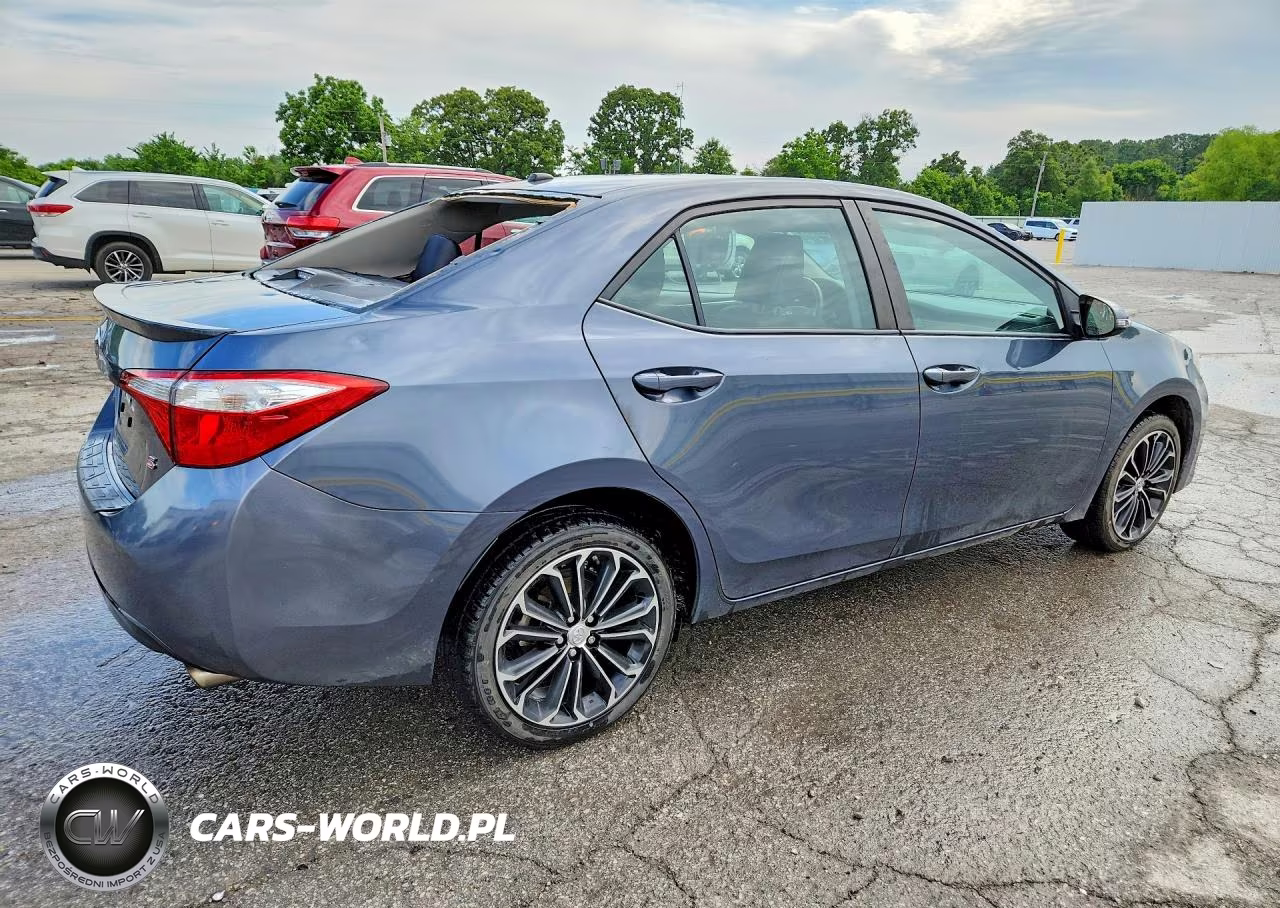 2014 Toyota Corolla S Plus VIN:5YFBURHE3EP001755 - 3
