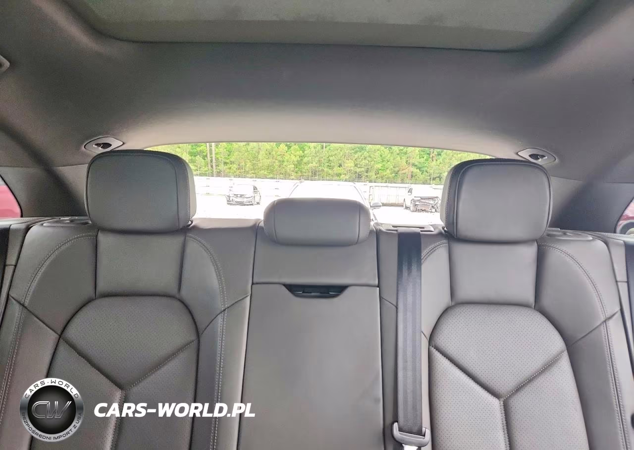 2018 Porsche Macan VIN:WP1AA2A59JLB15153 - 10