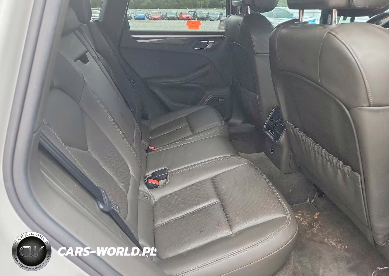 2018 Porsche Macan VIN:WP1AA2A59JLB15153 - 11