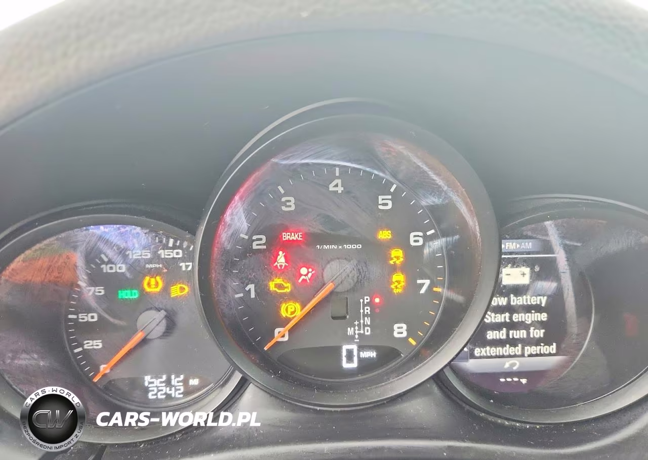2018 Porsche Macan VIN:WP1AA2A59JLB15153 - 9