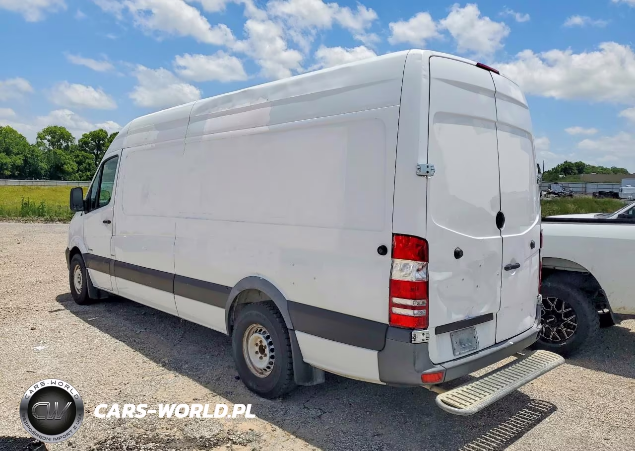 2014 Mercedes-Benz Sprinter 2500 VIN:WD3PE8DE9E5900713 - 2
