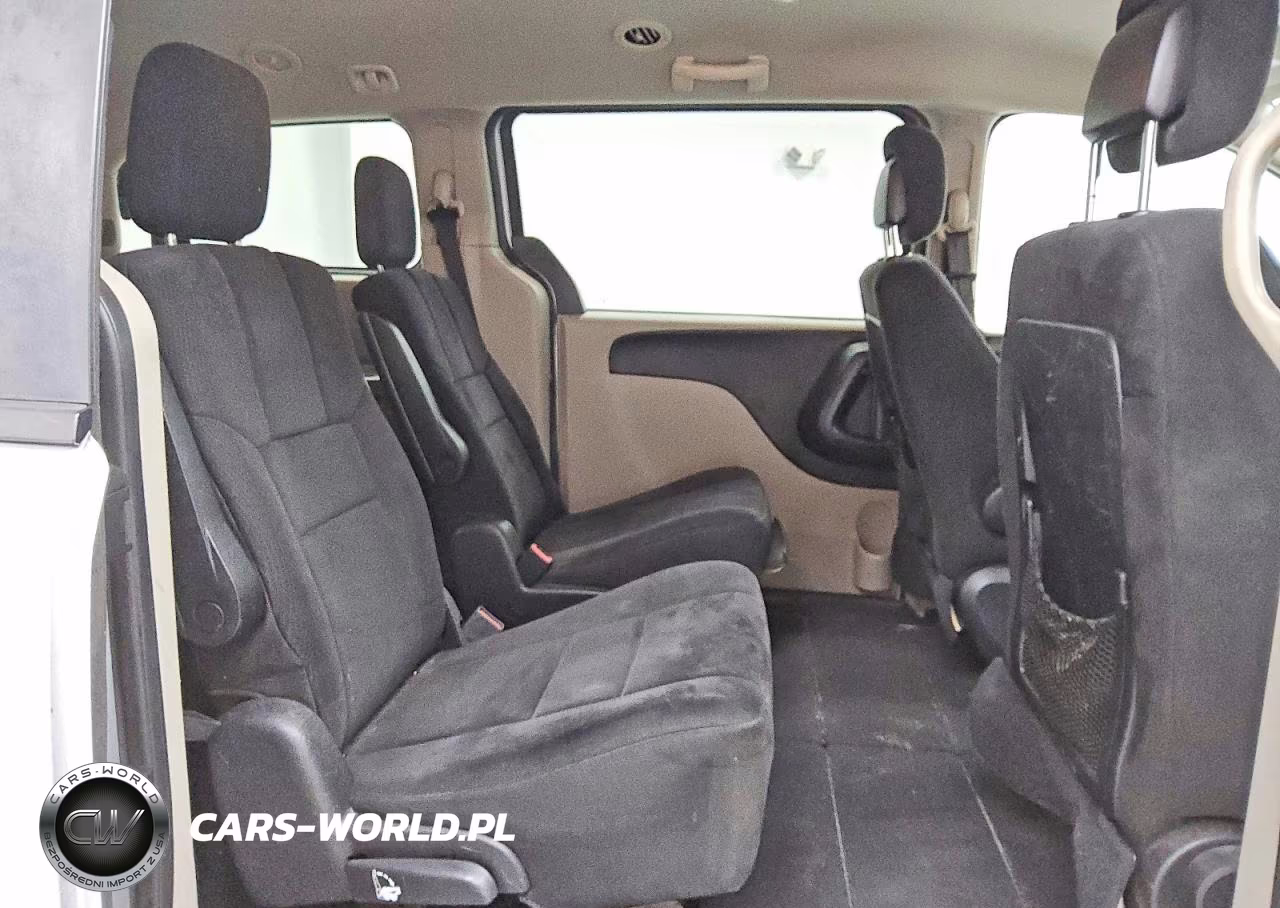 2011 Dodge Grand Caravan Express VIN:2D4RN4DG5BR672459 - 11
