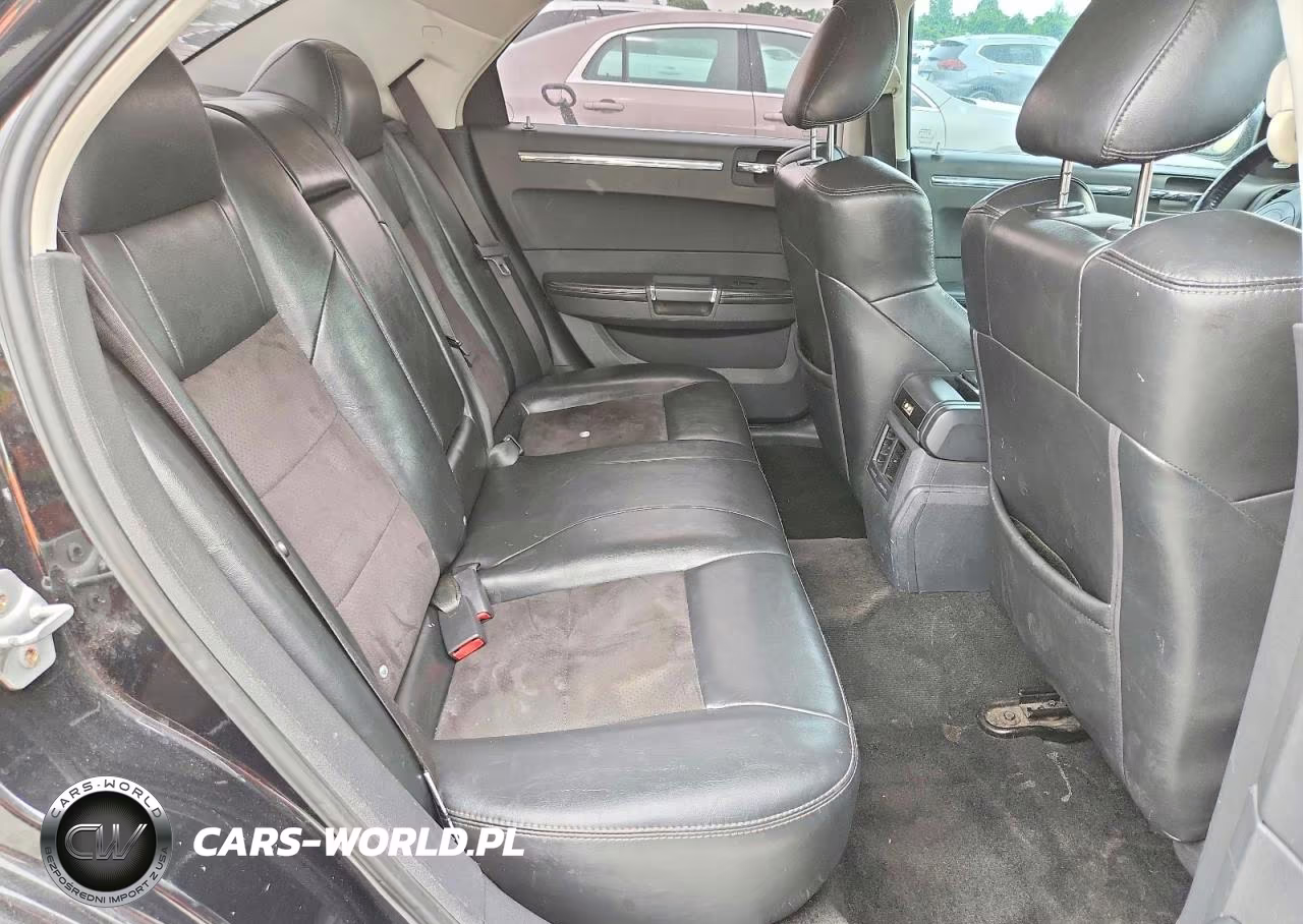 2008 Chrysler 300C VIN:2C3LA63H98H179133 - 10
