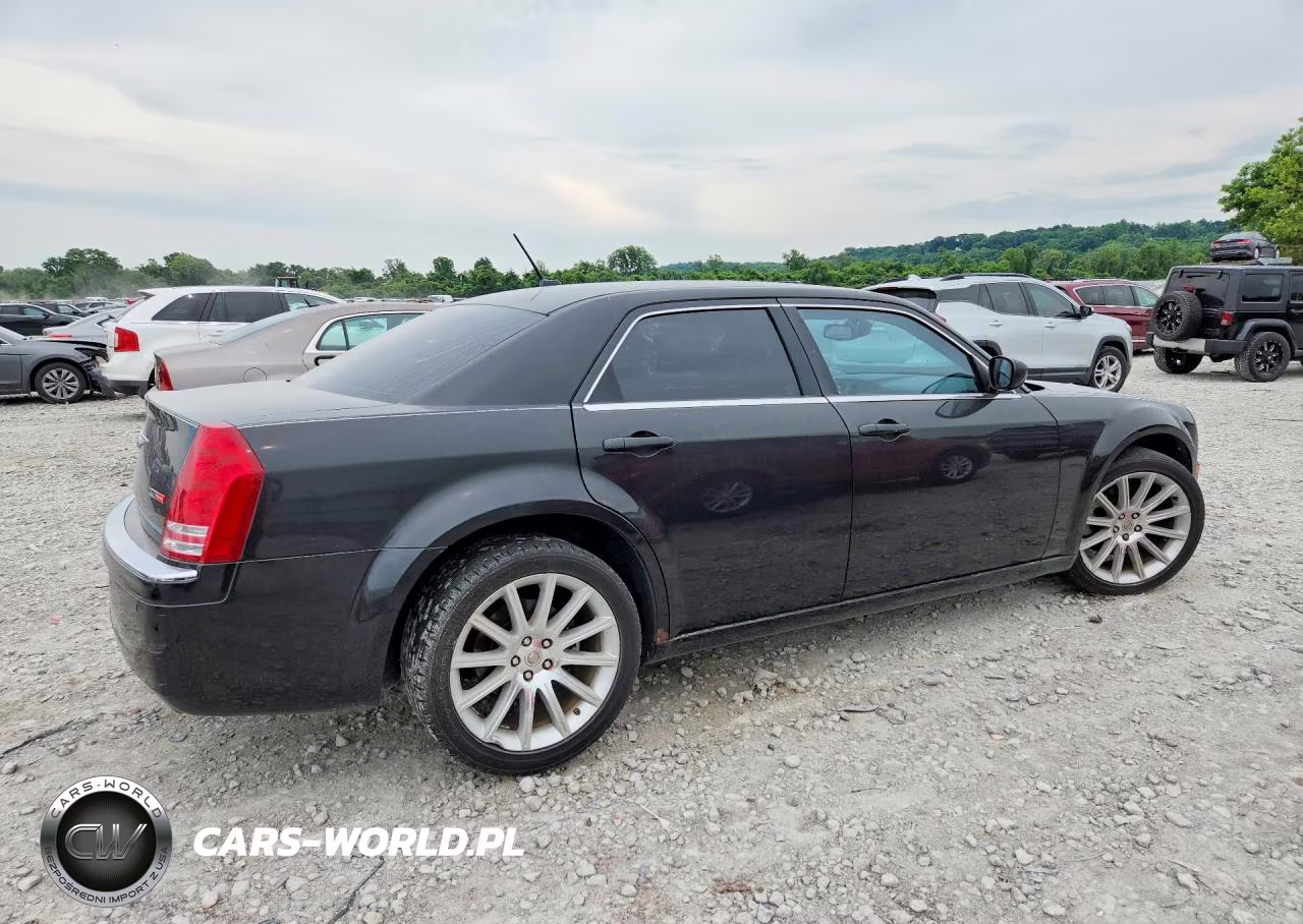 2008 Chrysler 300C VIN:2C3LA63H98H179133 - 3