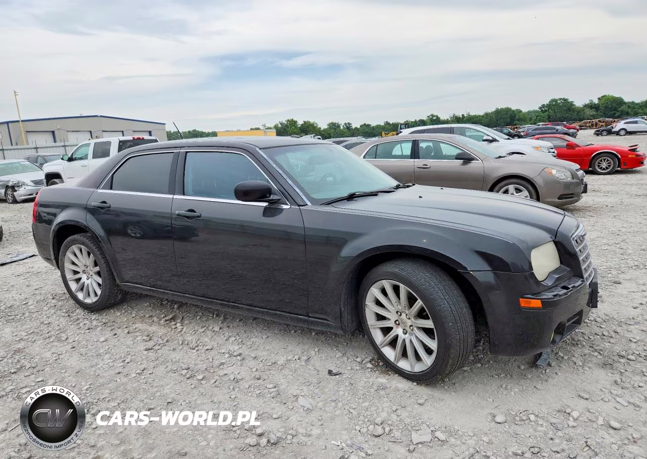 2008 Chrysler 300C VIN:2C3LA63H98H179133 - 4
