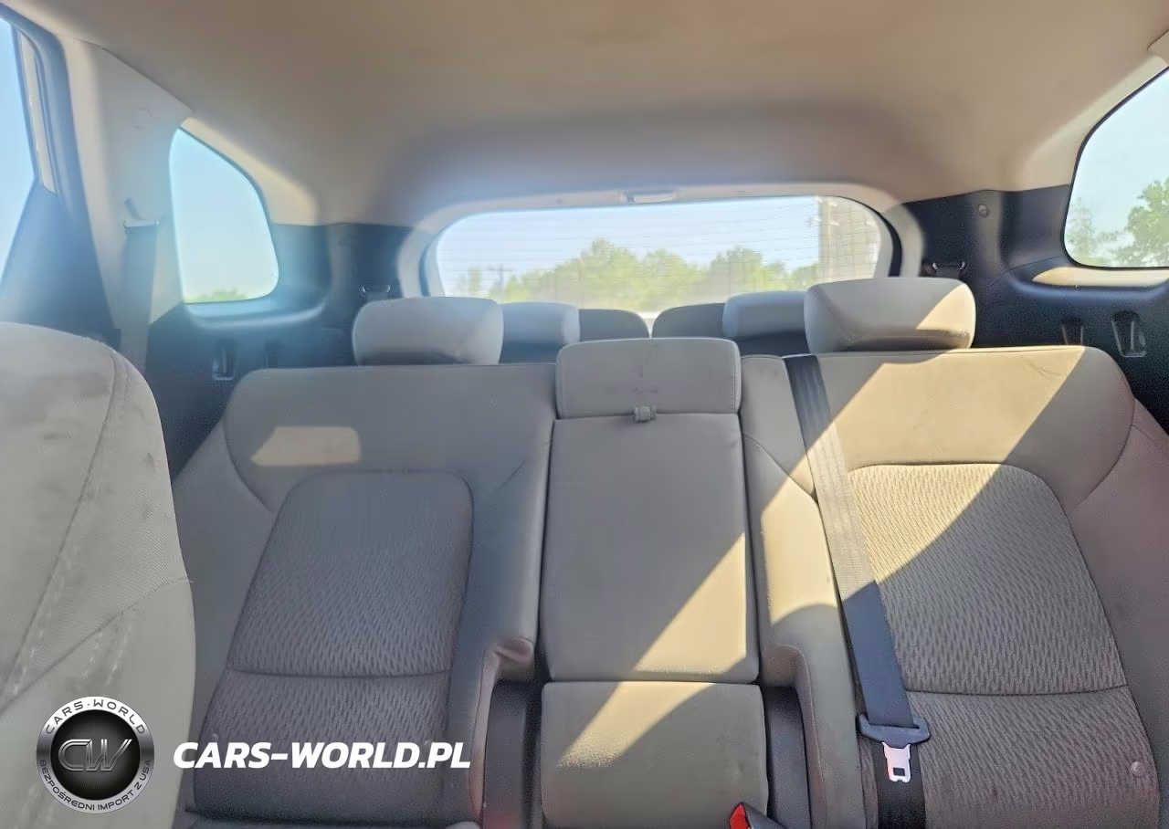 2017 Hyundai Santa Fe Se VIN:KM8SMDHF0HU221501 - 10