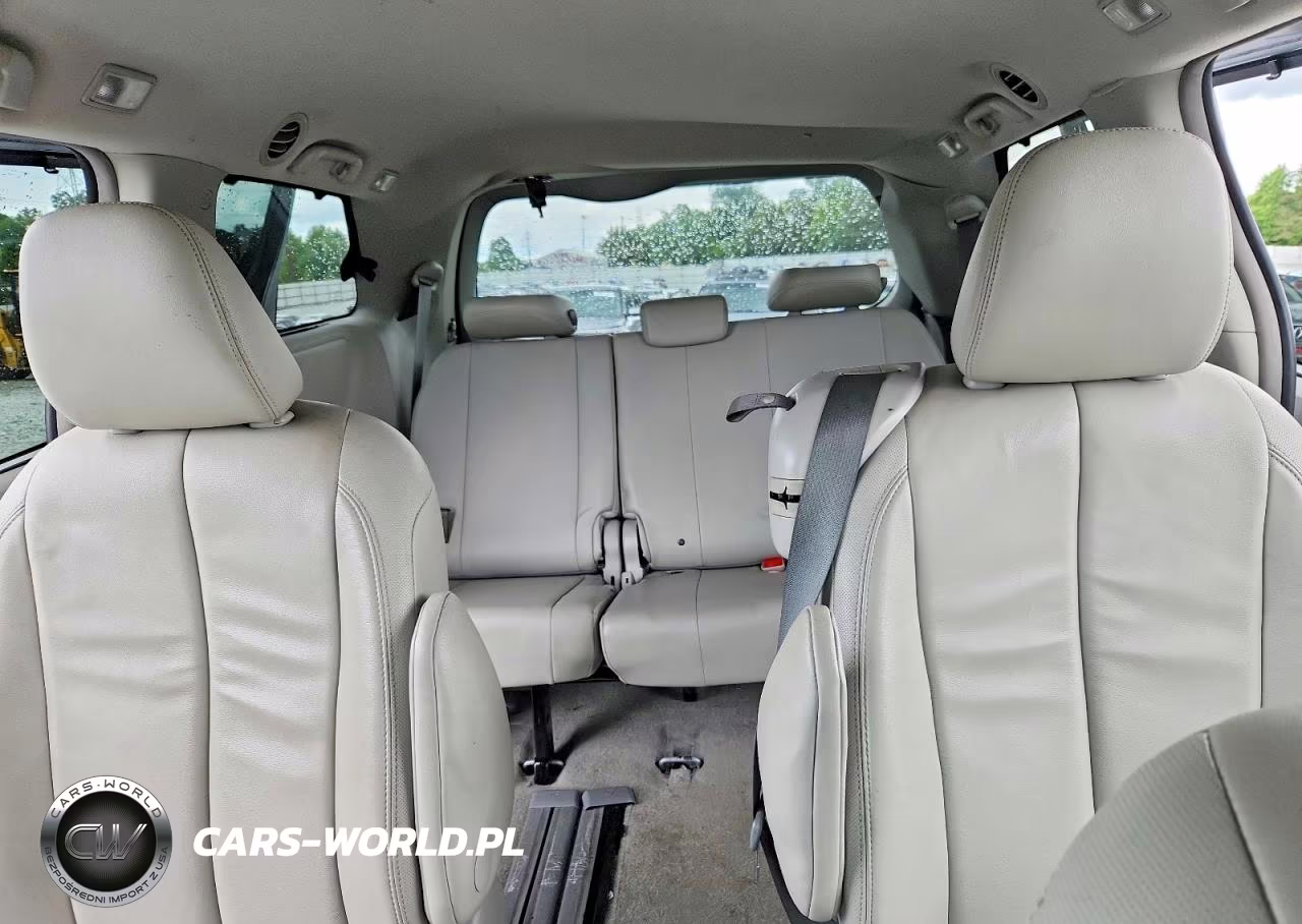 2014 Toyota Sienna Xle 8-Passenger VIN:5TDYK3DC4ES433277 - 10
