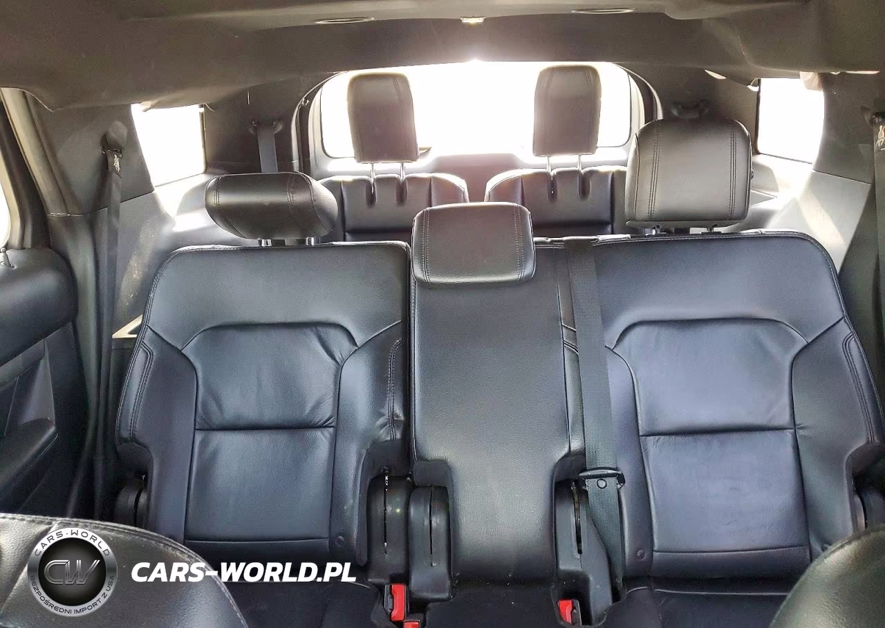 2018 Ford Explorer Xlt VIN:1FM5K7D81JGA14521 - 10