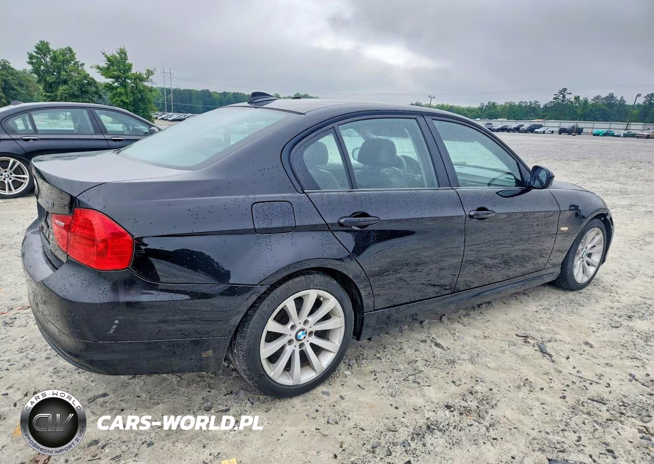 2011 BMW 328 I VIN:WBAPH7C53BE683189 - 3